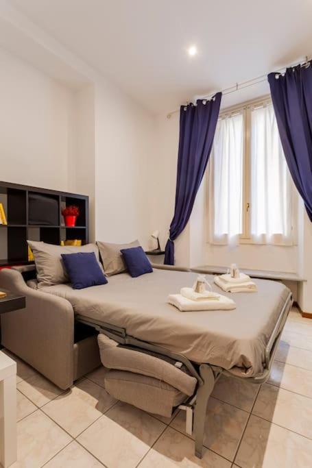 Appartement Luxury Loft On The Duomo Wifi & Netflix à Milan Extérieur photo